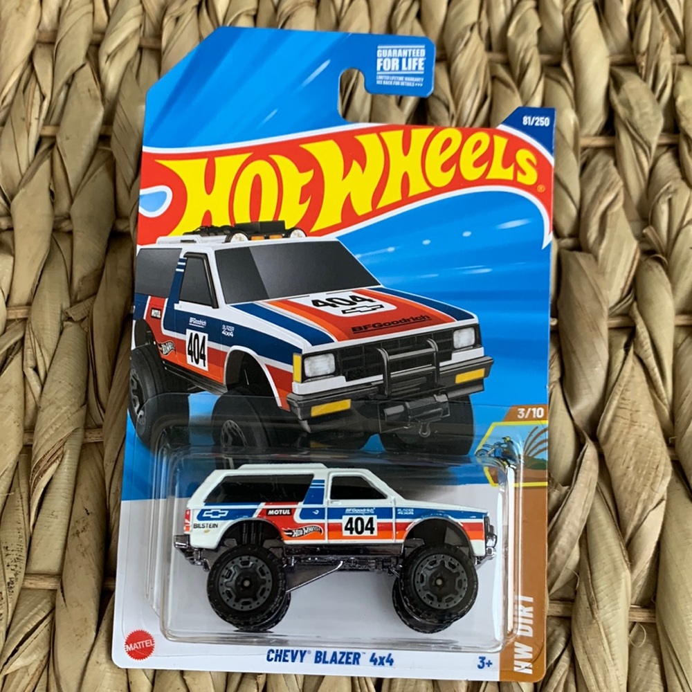 Chevy Blazer 4x4 Chevrolet SUV Hot Wheels HW Dirt Truck Hotwheels Car 2025 New